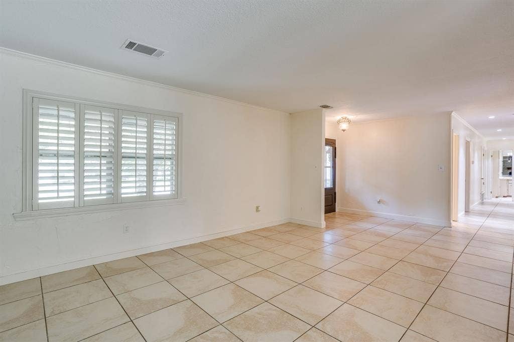 104 Wildwood Court, Azle, TX 76020 104 Wildwood Court, Azle, TX 76020
