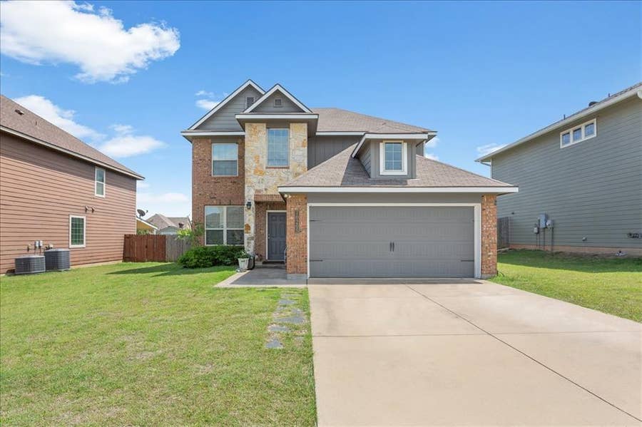 Property photo for 10205 Mickler Lane, Waco, TX