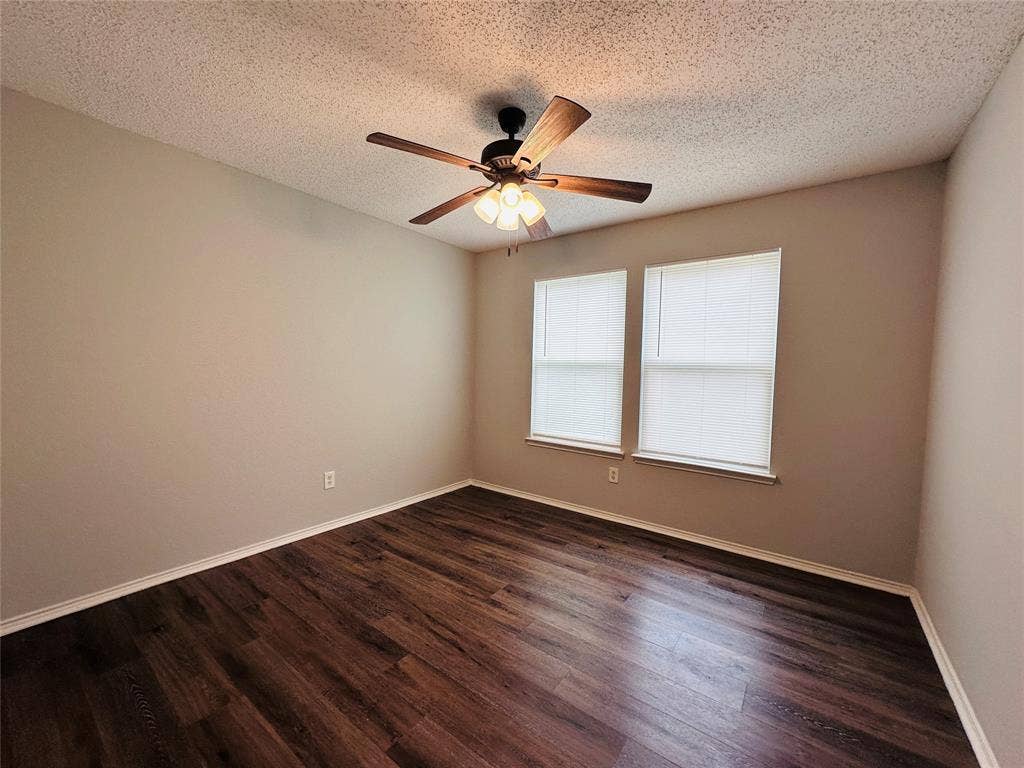 2463 Marimont Lane, Lancaster, TX 75134