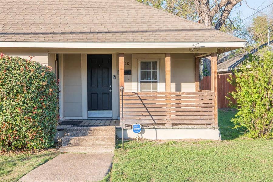 Property photo for 1910 S 12th Street, Waco, TX