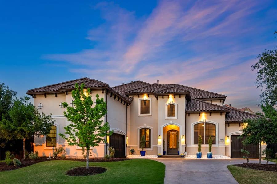 Property photo for 12098 Via Bello Court, Frisco, TX