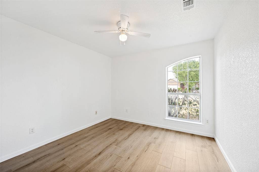 308 Rock Hill Drive, Crowley, TX 76036 308 Rock Hill Drive, Crowley, TX 76036