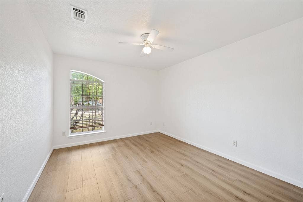 308 Rock Hill Drive, Crowley, TX 76036 308 Rock Hill Drive, Crowley, TX 76036