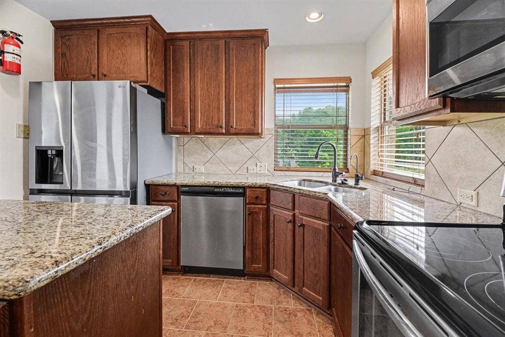 5945 County Road 441, Princeton, TX 75407 5945 County Road 441, Princeton, TX 75407