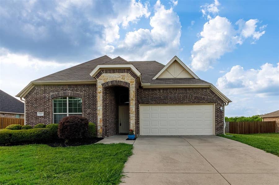 Property photo for 3007 Whitetail Circle, Forney, TX