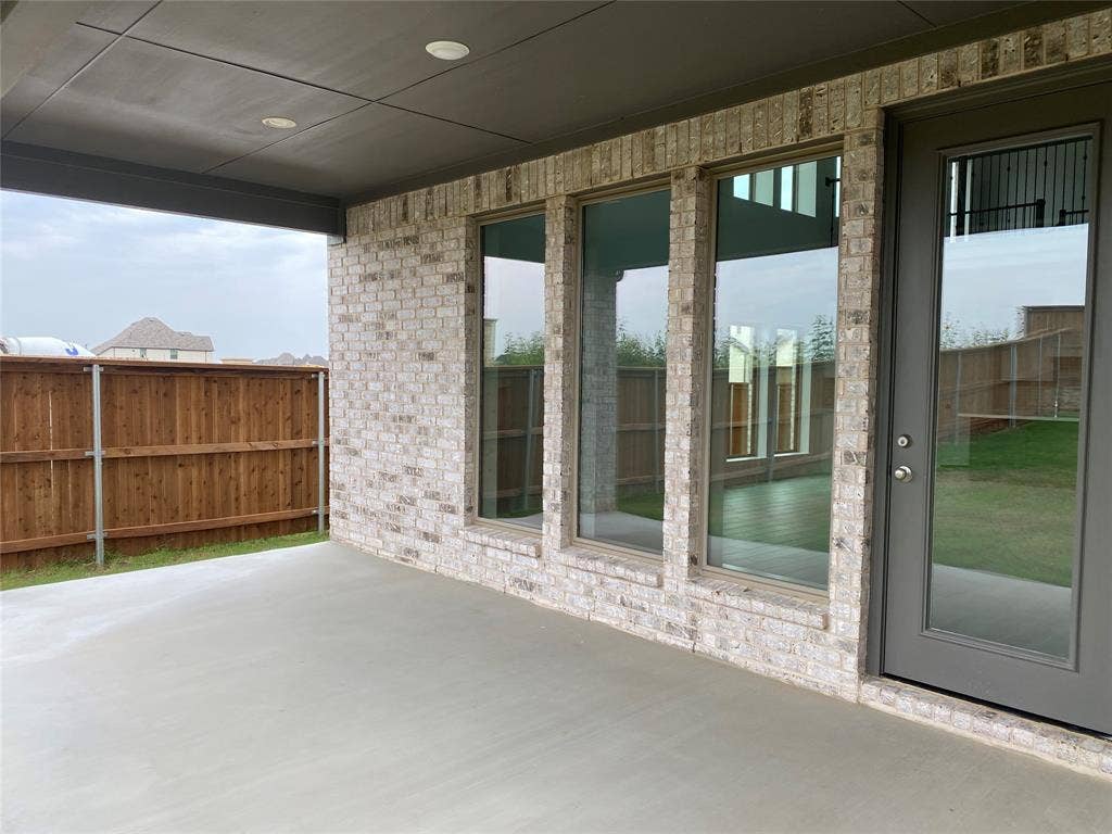1702 Swayback Lane, Mansfield, TX 76063 1702 Swayback Lane, Mansfield, TX 76063