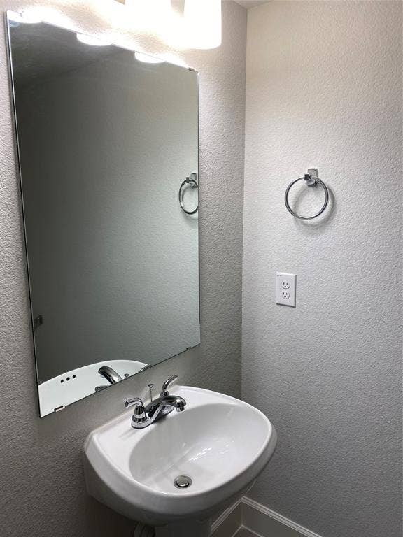 1702 Swayback Lane, Mansfield, TX 76063 1702 Swayback Lane, Mansfield, TX 76063