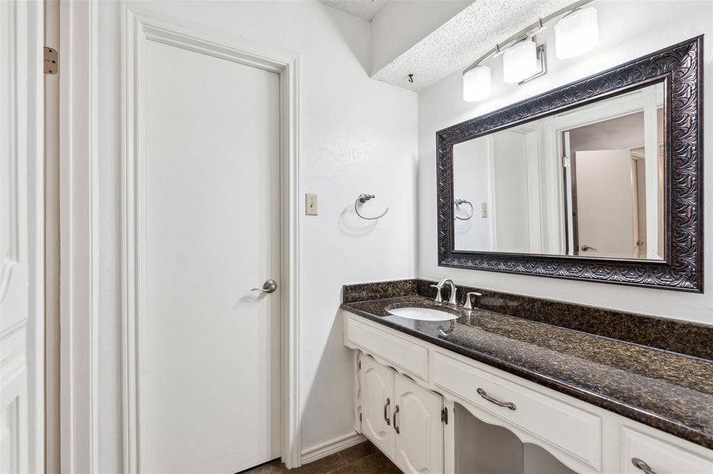1616 Tampico Drive, Plano, TX 75075 1616 Tampico Drive, Plano, TX 75075
