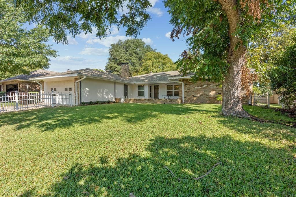 1616 Tampico Drive, Plano, TX 75075 1616 Tampico Drive, Plano, TX 75075
