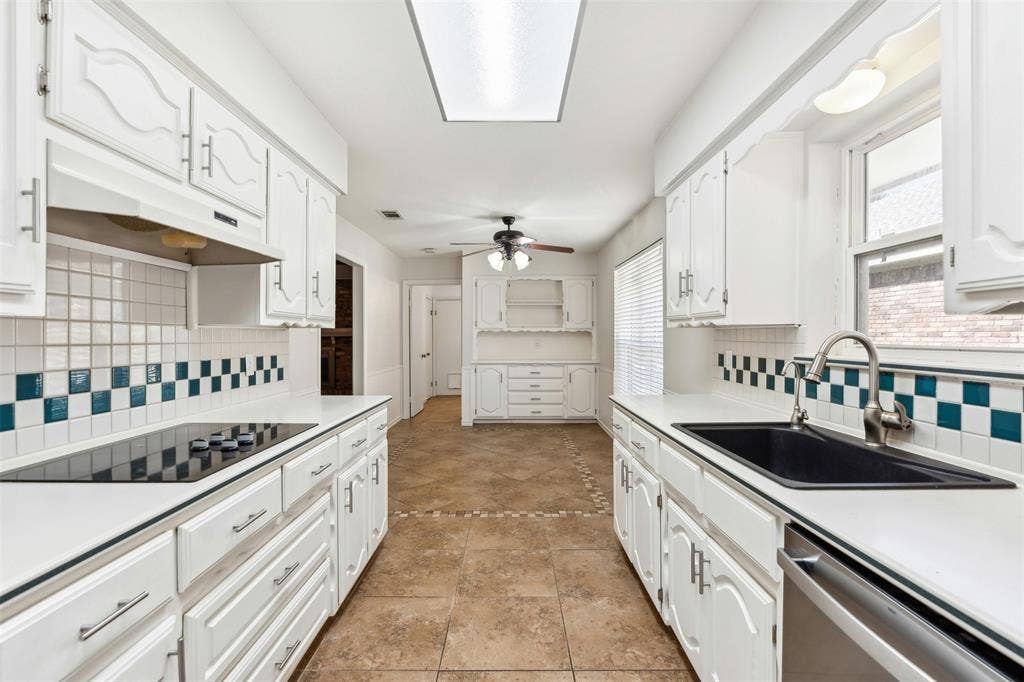 1616 Tampico Drive, Plano, TX 75075 1616 Tampico Drive, Plano, TX 75075