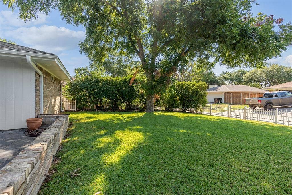 1616 Tampico Drive, Plano, TX 75075 1616 Tampico Drive, Plano, TX 75075