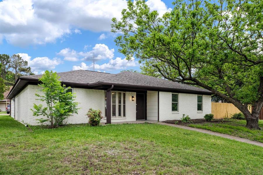 Property photo for 718 Tacoma Drive, Garland, TX