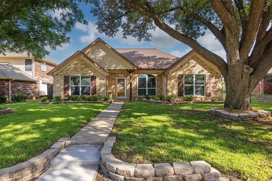 Property photo for 518 E Gaston Drive, Wylie, TX