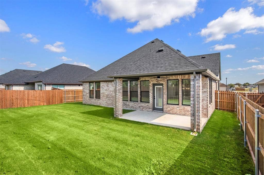 625 Escovedo Drive, Italy, TX 76651 625 Escovedo Drive, Italy, TX 76651