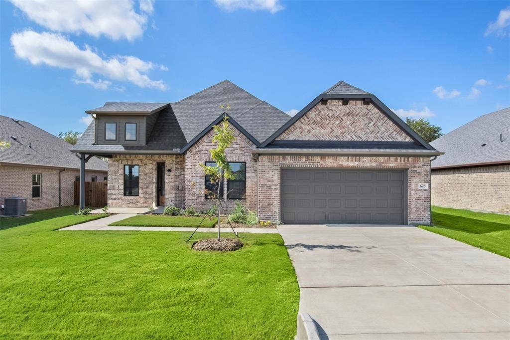 625 Escovedo Drive, Italy, TX 76651 625 Escovedo Drive, Italy, TX 76651