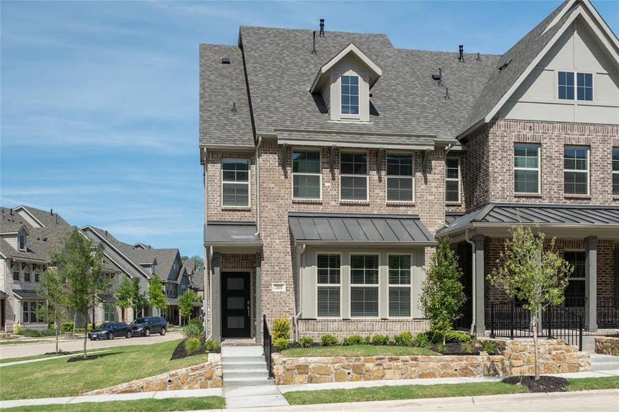 Property photo for 2101 Naples Drive, Rowlett, TX