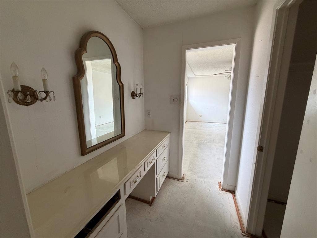 1115 Green River Trail, Cleburne, TX 76033 1115 Green River Trail, Cleburne, TX 76033