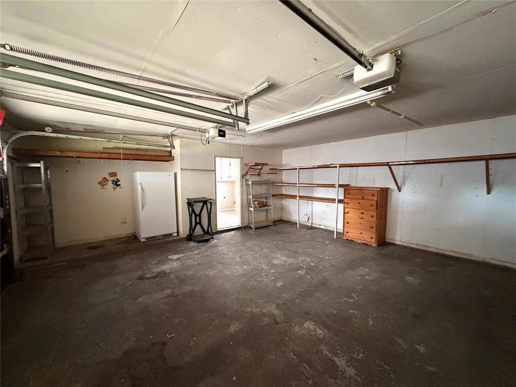 1115 Green River Trail, Cleburne, TX 76033 1115 Green River Trail, Cleburne, TX 76033