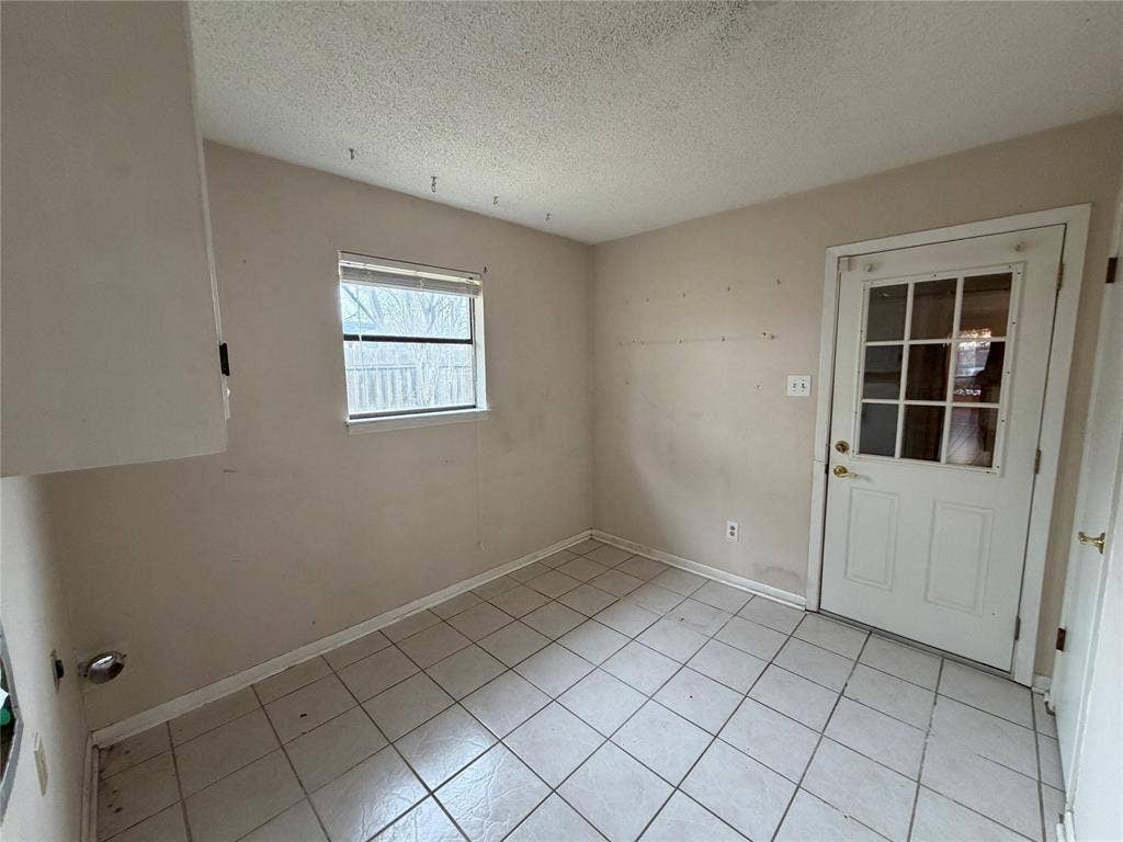 1115 Green River Trail, Cleburne, TX 76033 1115 Green River Trail, Cleburne, TX 76033