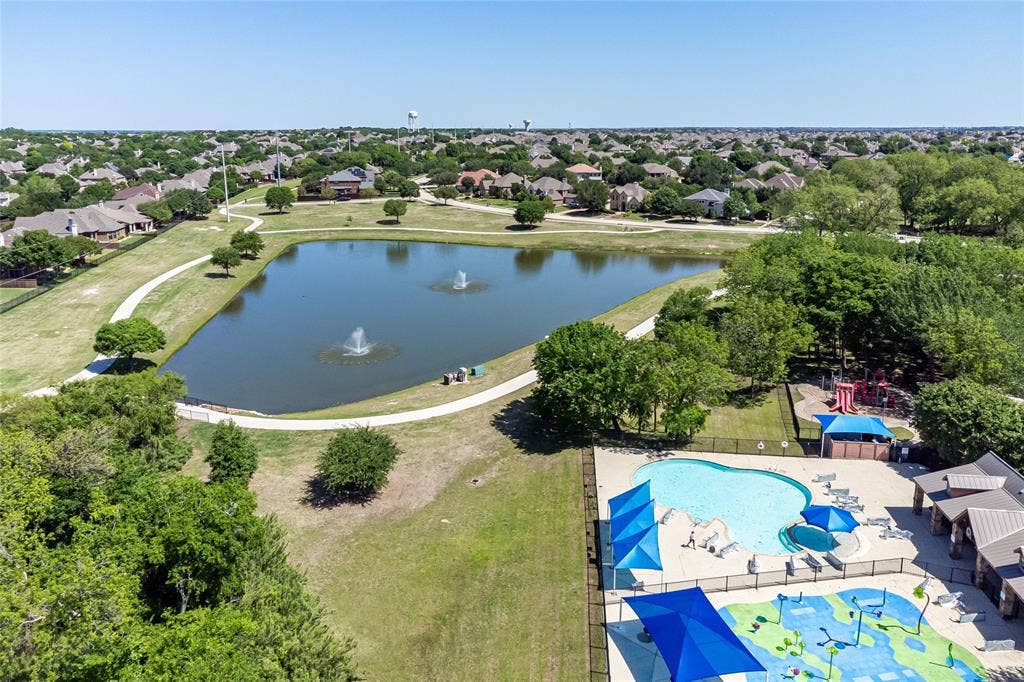 1640 Stillhouse Hollow Drive, Prosper, TX 75078 La Cima Homeowner amenities & lake.