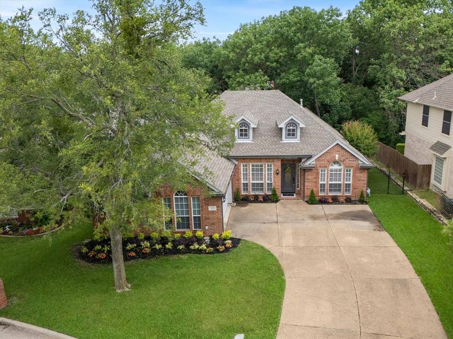 Property photo for 107 Defender Court, Rockwall, TX