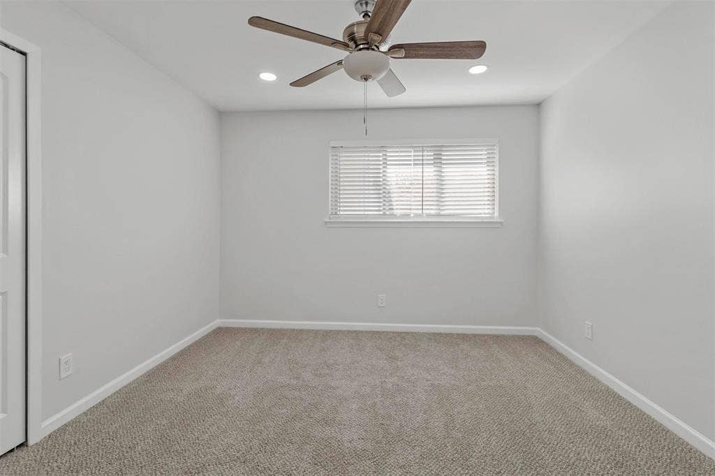 3212 Altman Drive, Dallas, TX 75229 3212 Altman Drive, Dallas, TX 75229