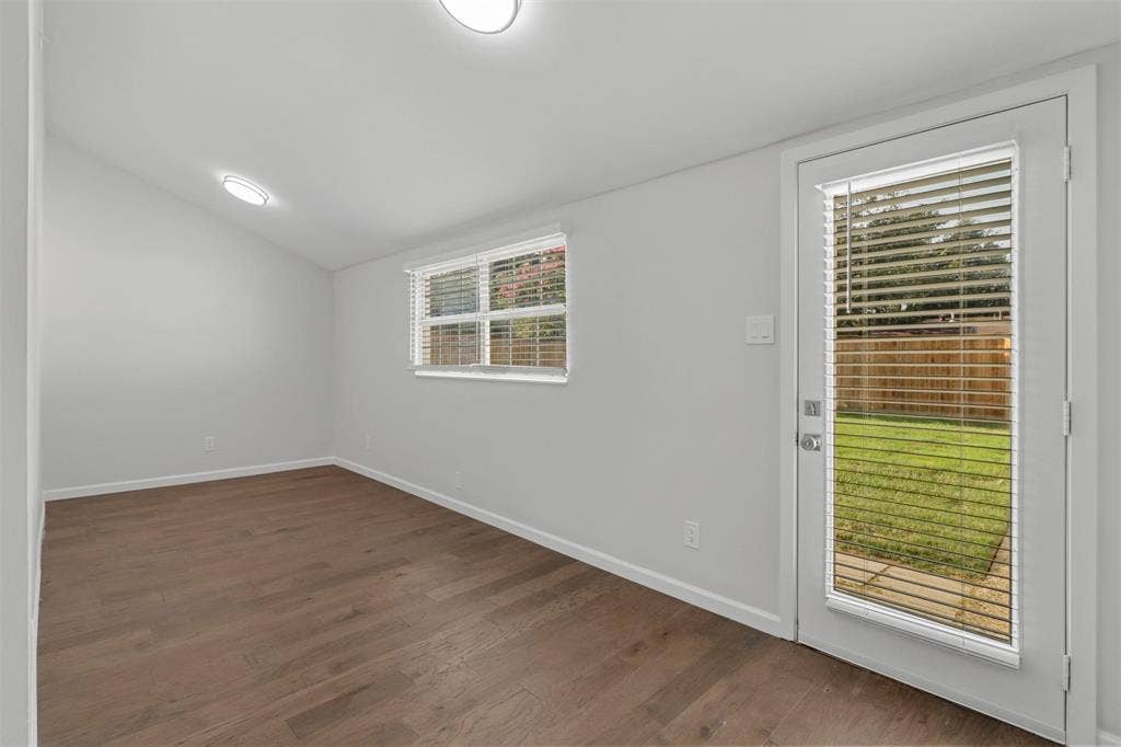 3212 Altman Drive, Dallas, TX 75229 3212 Altman Drive, Dallas, TX 75229