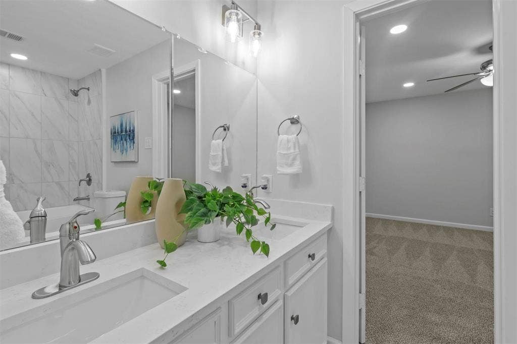 3212 Altman Drive, Dallas, TX 75229 3212 Altman Drive, Dallas, TX 75229