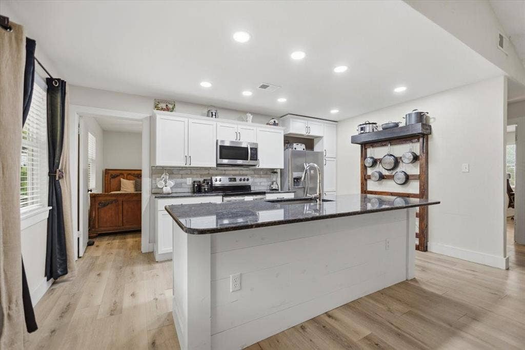 1507 E Tanglewood Drive, Hideaway, TX 75771 1507 E Tanglewood Drive, Hideaway, TX 75771