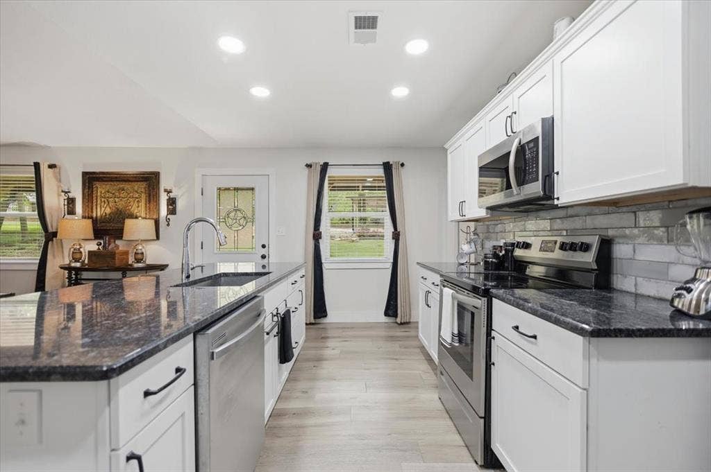 1507 E Tanglewood Drive, Hideaway, TX 75771 1507 E Tanglewood Drive, Hideaway, TX 75771