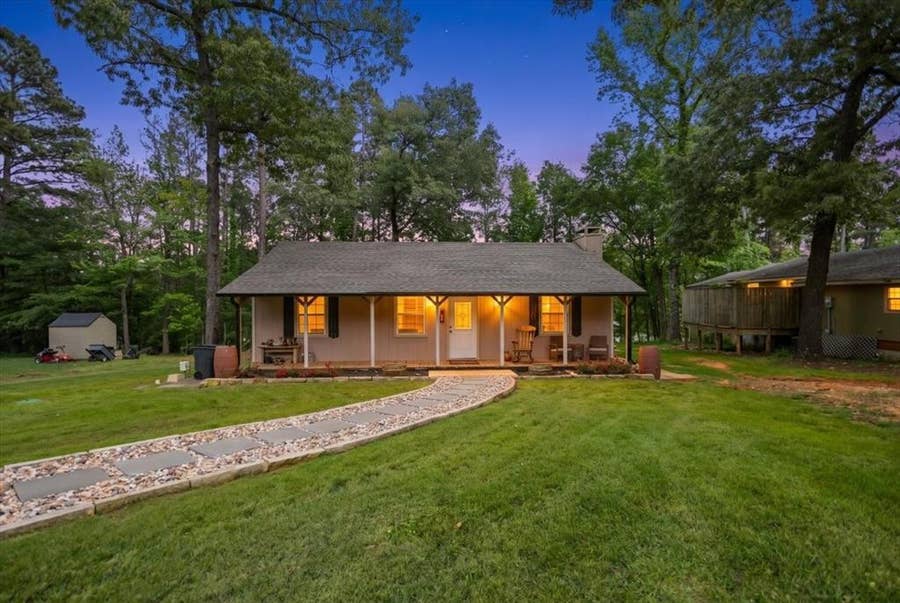 Property photo for 1507 E Tanglewood Drive, Hideaway, TX