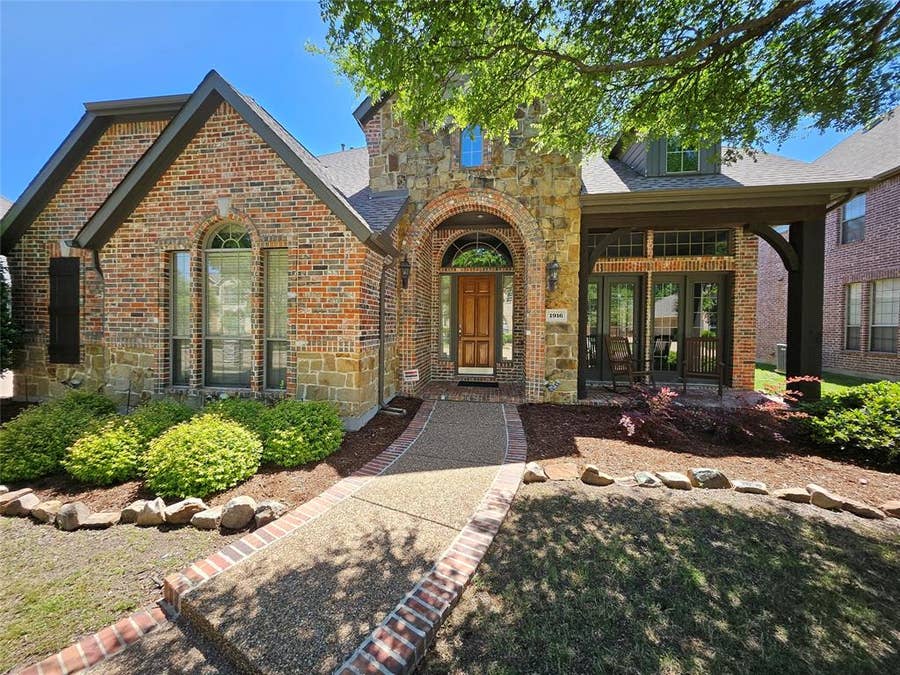 Property photo for 1916 Baltimore Drive, Allen, TX