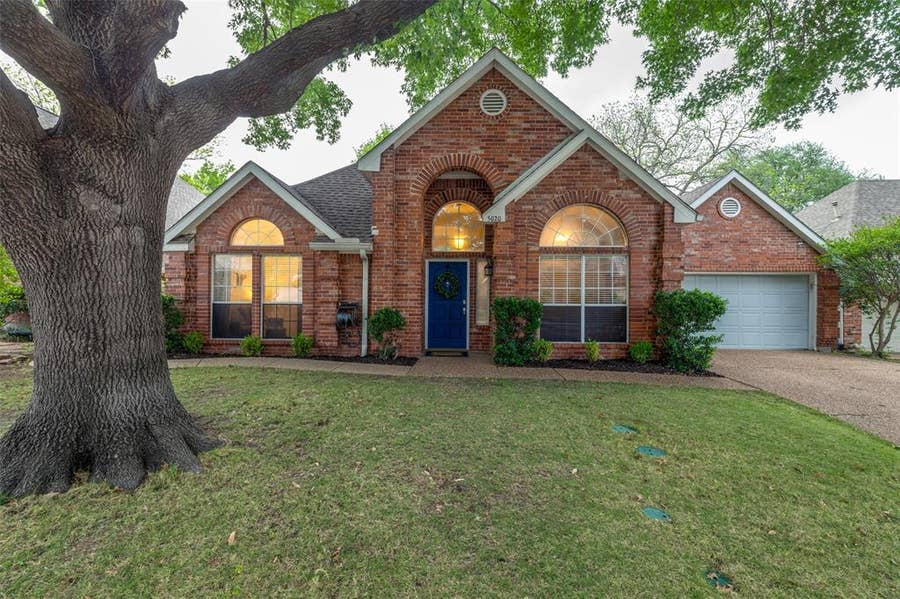 Property photo for 5020 Falcon Hollow Road, McKinney, TX
