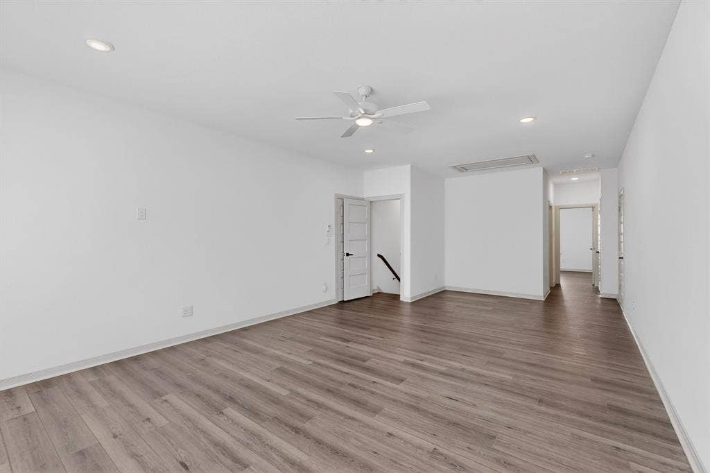 200 W Shetland Lane, Northlake, TX 76247 bedroom/multipurpose room located on the second floor