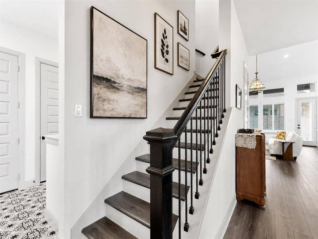 200 W Shetland Lane, Northlake, TX 76247 leads to bedroom/multipurpose room