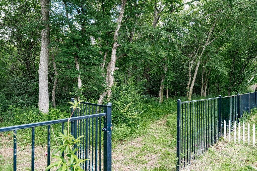 6371 Mill Run Road, Athens, TX 75751 6371 Mill Run Road, Athens, TX 75751