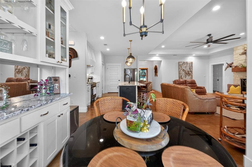 6371 Mill Run Road, Athens, TX 75751 6371 Mill Run Road, Athens, TX 75751