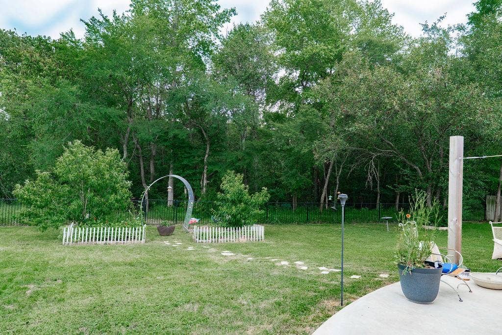 6371 Mill Run Road, Athens, TX 75751 6371 Mill Run Road, Athens, TX 75751