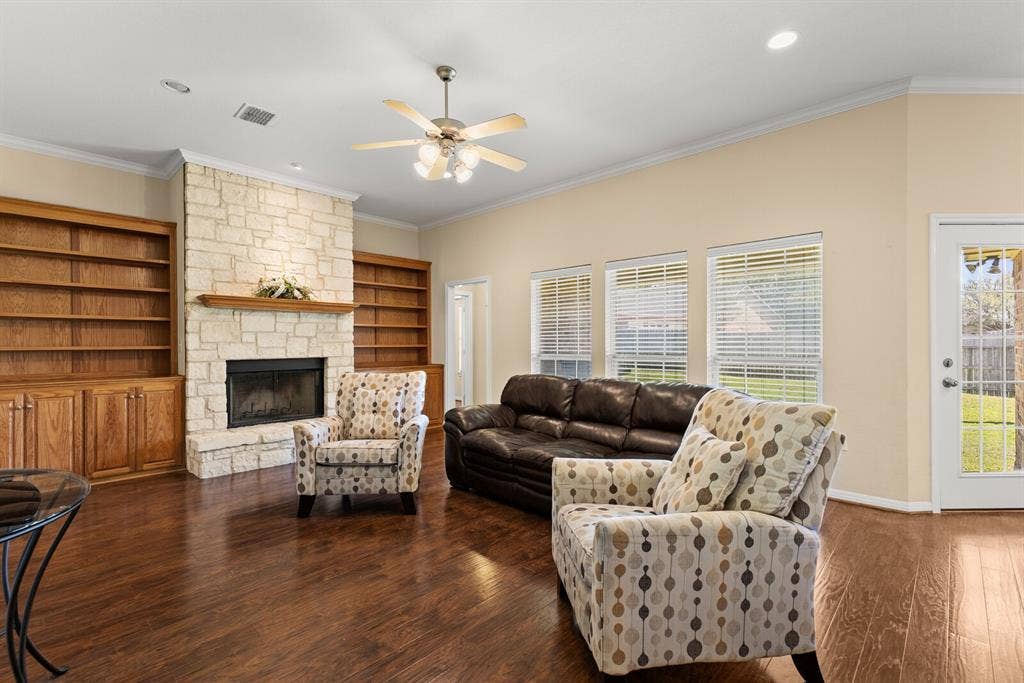 713 Ver-Lo Drive, Lorena, TX 76655 713 Ver-Lo Drive, Lorena, TX 76655