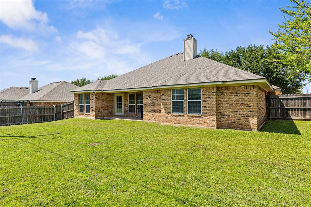713 Ver-Lo Drive, Lorena, TX 76655 713 Ver-Lo Drive, Lorena, TX 76655