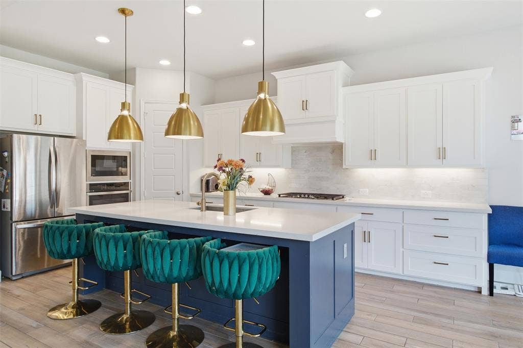 2434 Sibley Drive, Midlothian, TX 76065