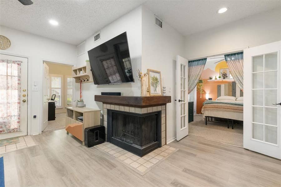 Property photo for 5590 Spring Valley Road, #C102, Dallas, TX