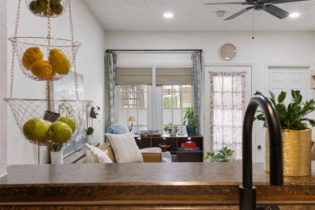 5590 Spring Valley Road, #C102, Dallas, TX 75254 5590 Spring Valley Road, #C102, Dallas, TX 75254