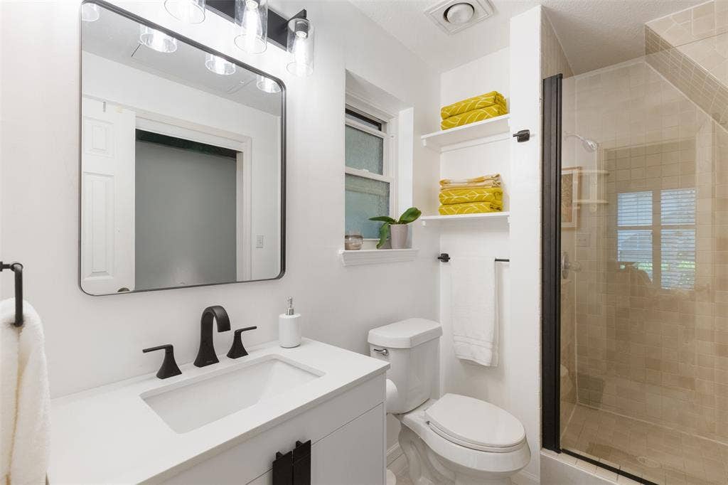 5590 Spring Valley Road, #C102, Dallas, TX 75254 5590 Spring Valley Road, #C102, Dallas, TX 75254