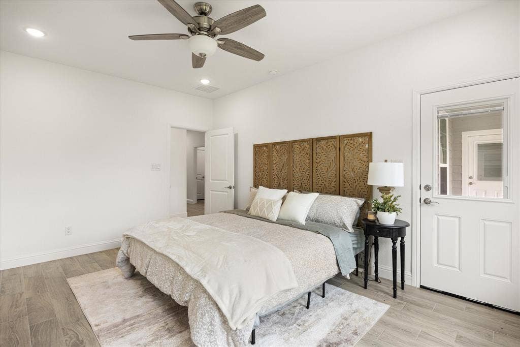 2617 Creek Drive, Granbury, TX 76048 2617 Creek Drive, Granbury, TX 76048