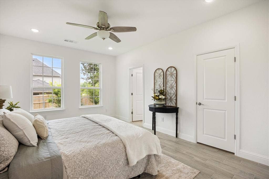 2617 Creek Drive, Granbury, TX 76048 2617 Creek Drive, Granbury, TX 76048