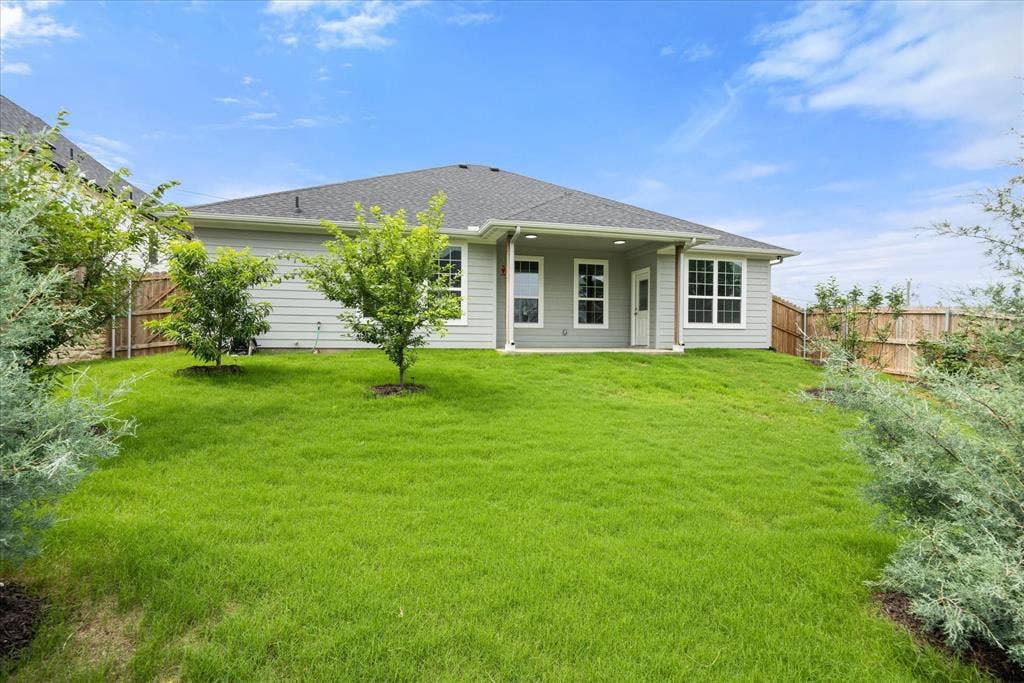 2617 Creek Drive, Granbury, TX 76048 2617 Creek Drive, Granbury, TX 76048