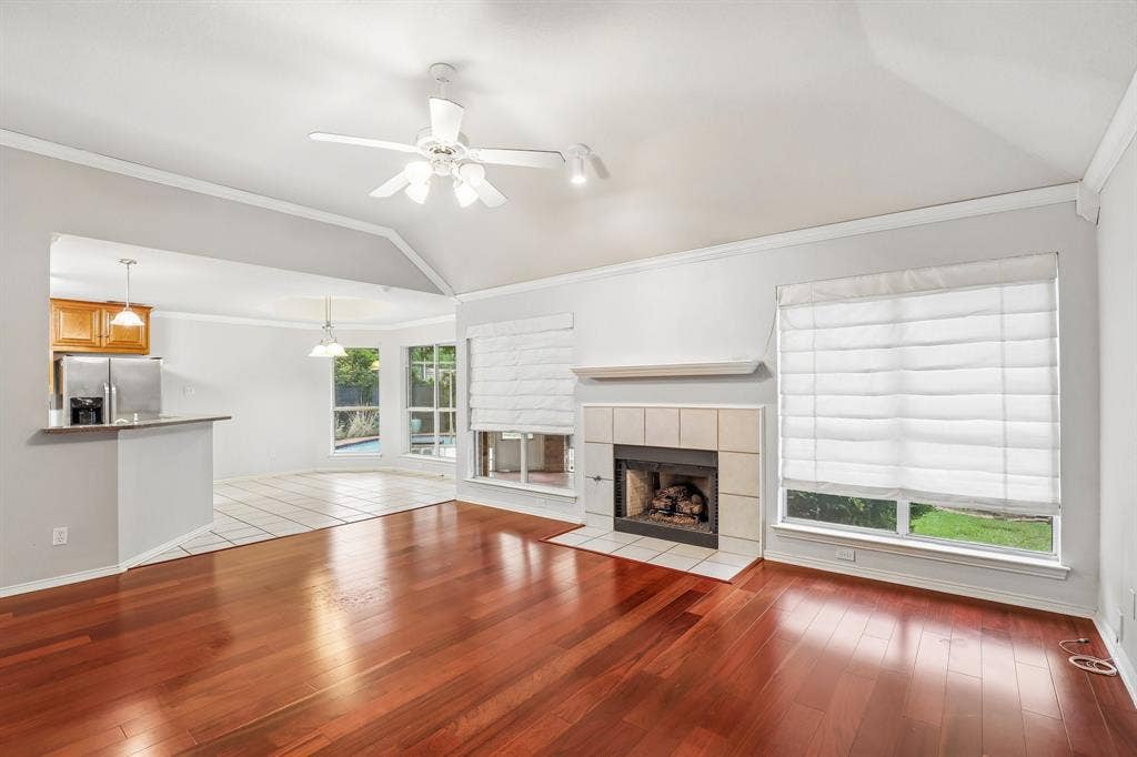 4124 Cory Lee Court, Arlington, TX 76015 Vaulted ceilings featuring a white ceiling fan with integrated lighting