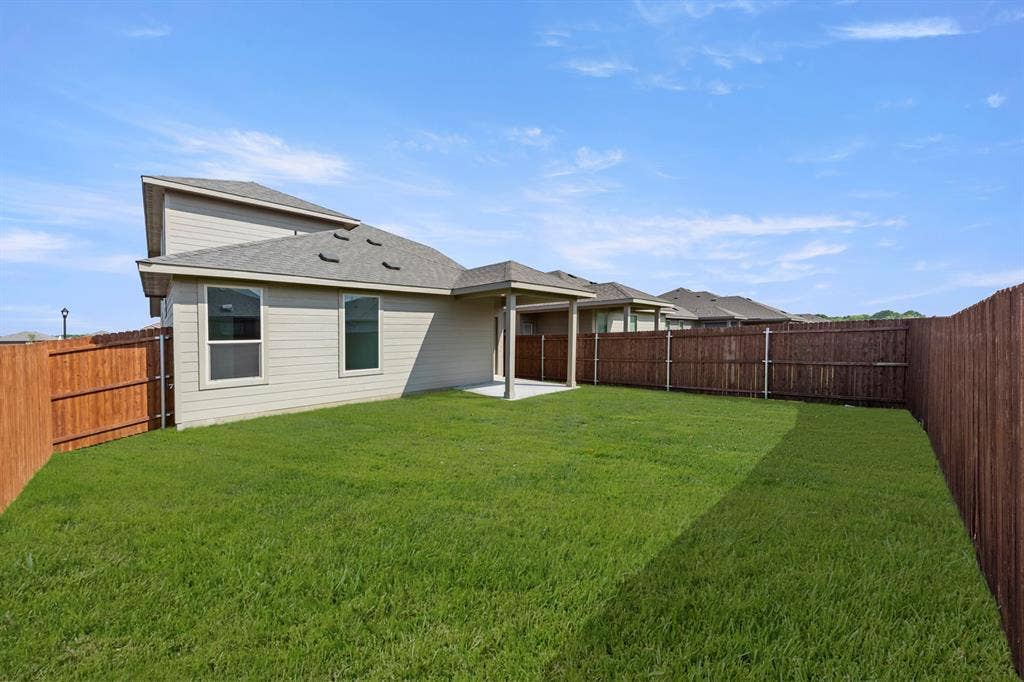 1702 Potomac Lane, Blue Ridge, TX 75424 27. 1702 Potomac - Back (2)