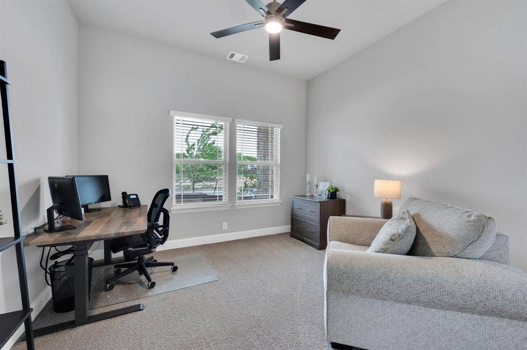 922 Cardinal Drive, Midlothian, TX 76065 Secondary bedroom being used as an office